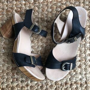 Dansko Anna. Heels. Black Leather. Size 39